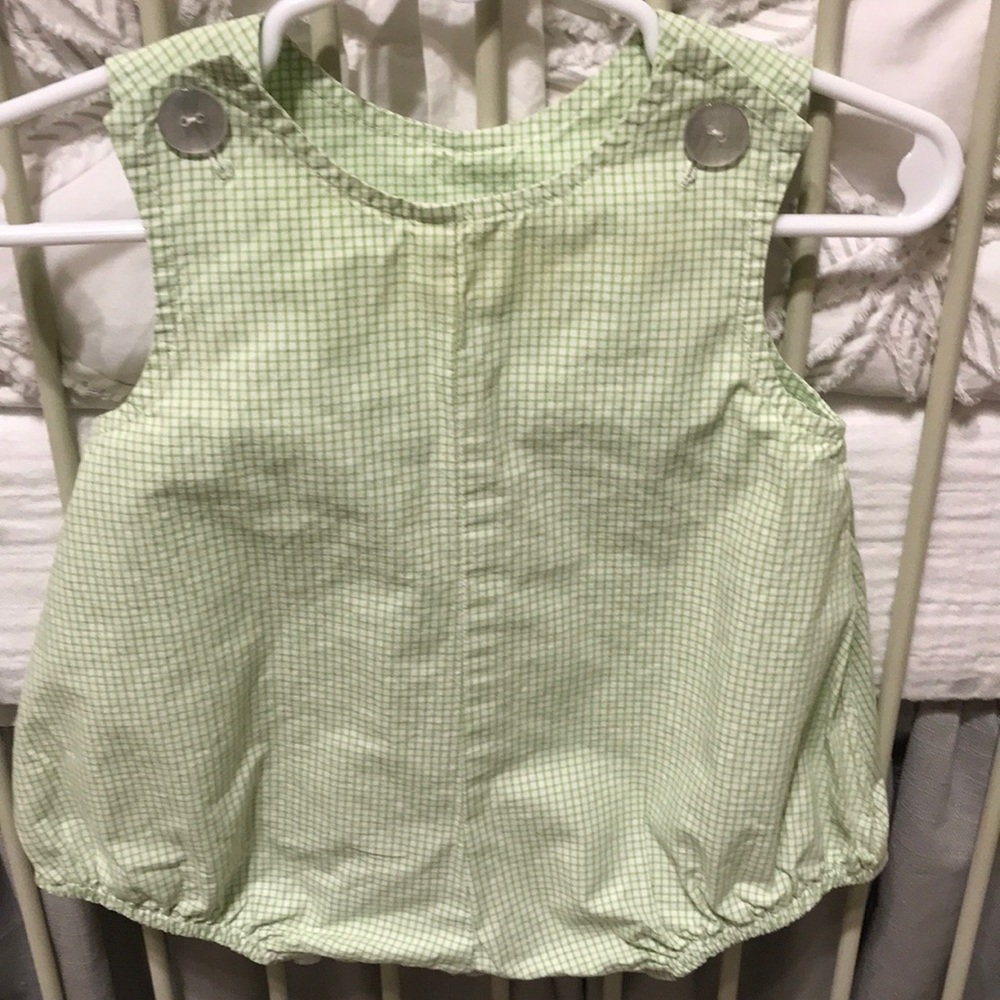 Green plaid bubble